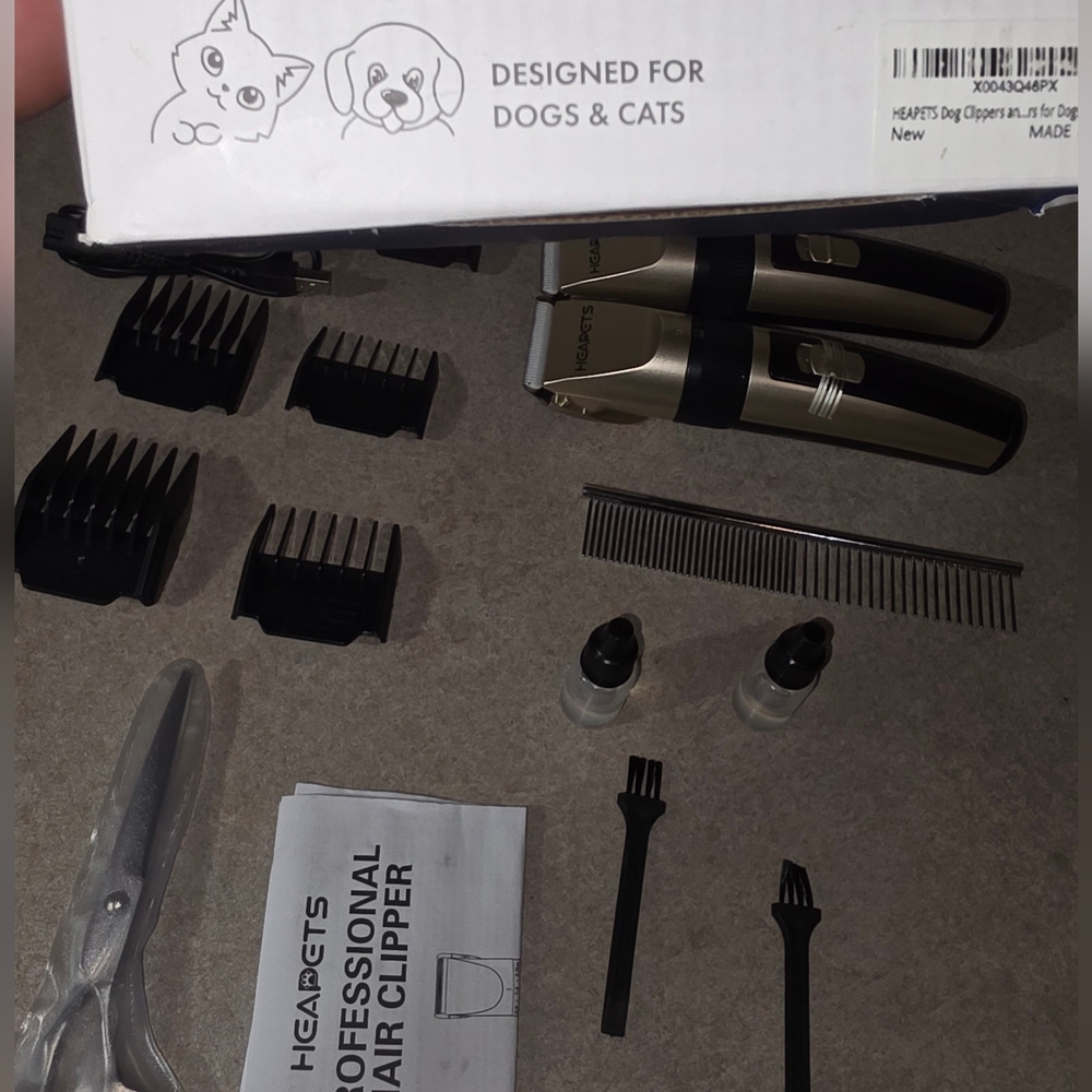 Professional Dog Hair Clipper Set - Black and Gold